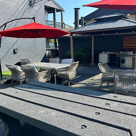 Coast Courtenay Hotel Zewnętrze zdjęcie
